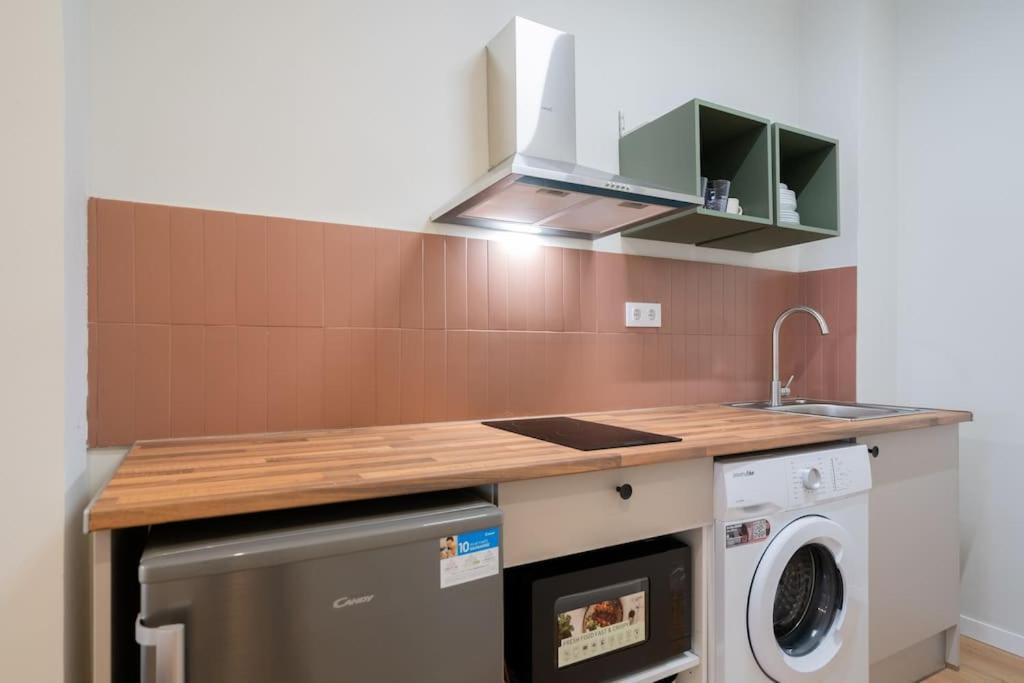 Ideal Flat For 2 Pax -F Fpo1 مدريد المظهر الخارجي الصورة